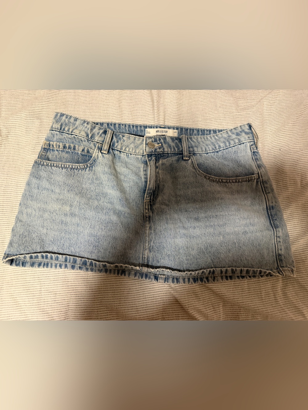 Hollister skort